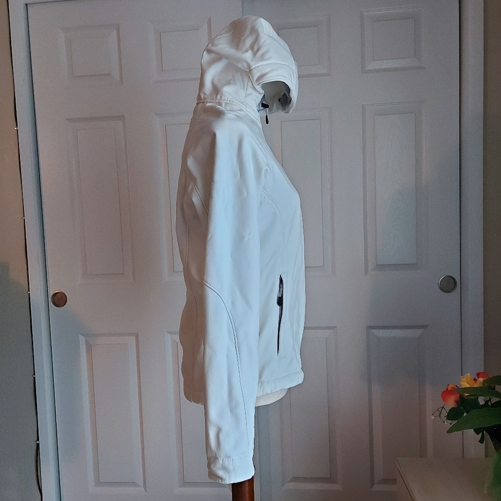 White Shell Jacket, Lightweight & Warm! - image 4